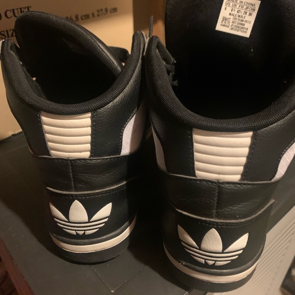 RARE ADIDAS RETRO HI TOP - Picture 2 of 4